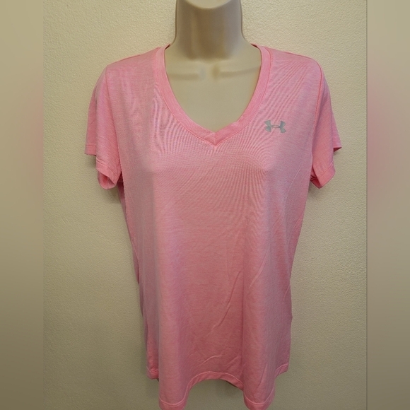 EUC Under Armour Ladies Loose Fit Heat Gear Short Sleeve T-Shirt - Picture 1 of 2